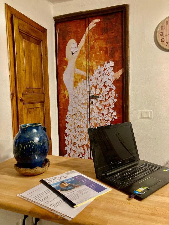 Ferienwohnung Andrea'S Nido Castel del Piano  Exterior foto