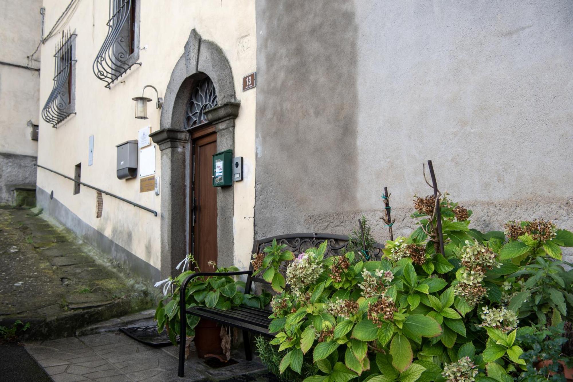 Ferienwohnung Andrea'S Nido Castel del Piano  Exterior foto